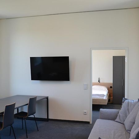 Tt-Rooms - Kontaktlos Mit Self Check-In I Free Parking Graz Buitenkant foto