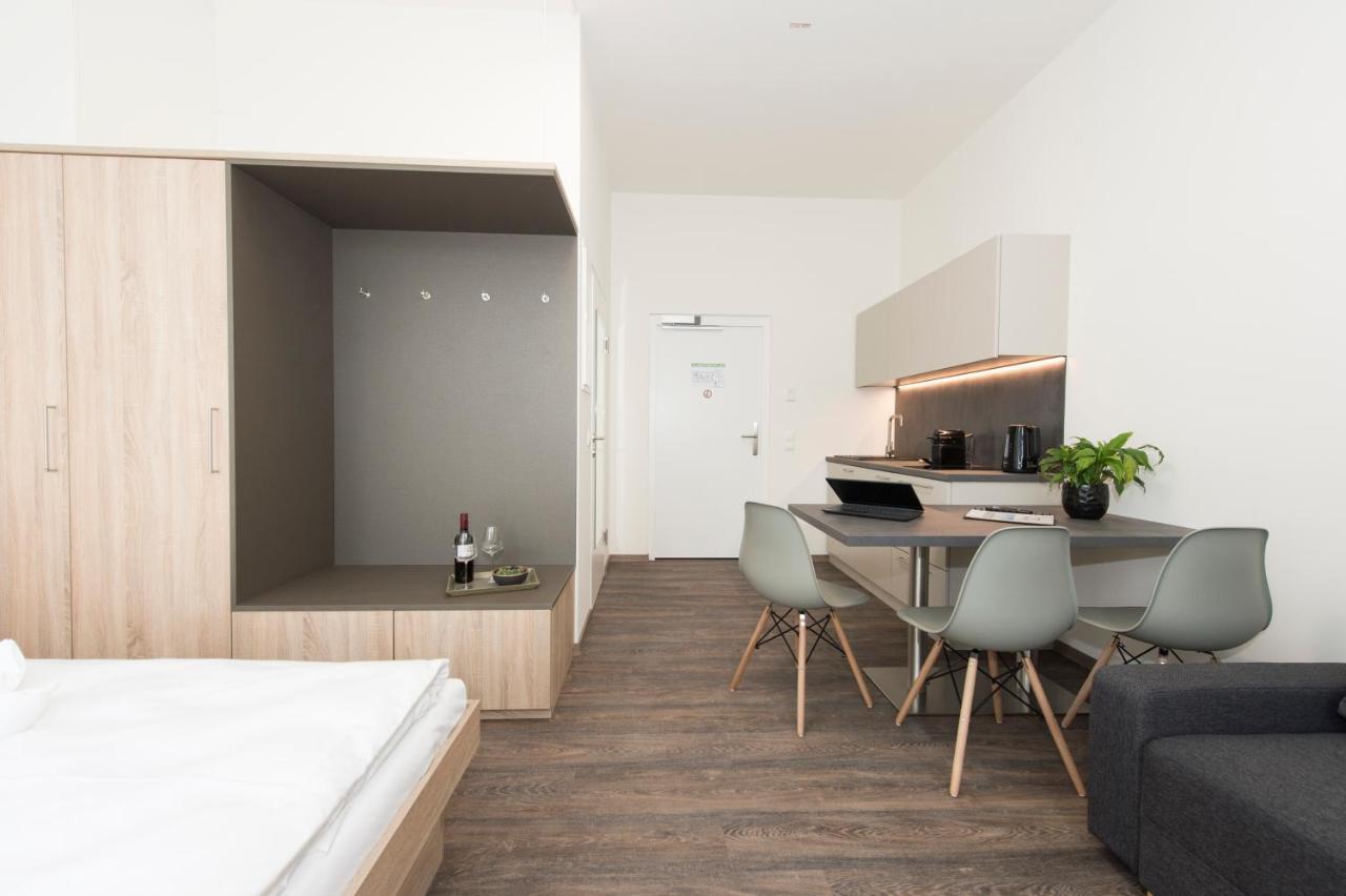 Tt-Rooms - Kontaktlos Mit Self Check-In I Free Parking Graz Buitenkant foto