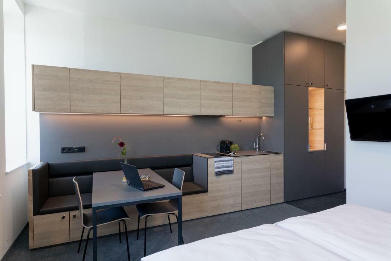 Tt-Rooms - Kontaktlos Mit Self Check-In I Free Parking Graz Buitenkant foto