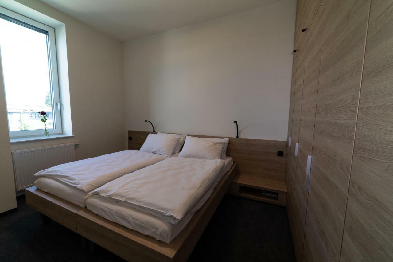 Tt-Rooms - Kontaktlos Mit Self Check-In I Free Parking Graz Buitenkant foto
